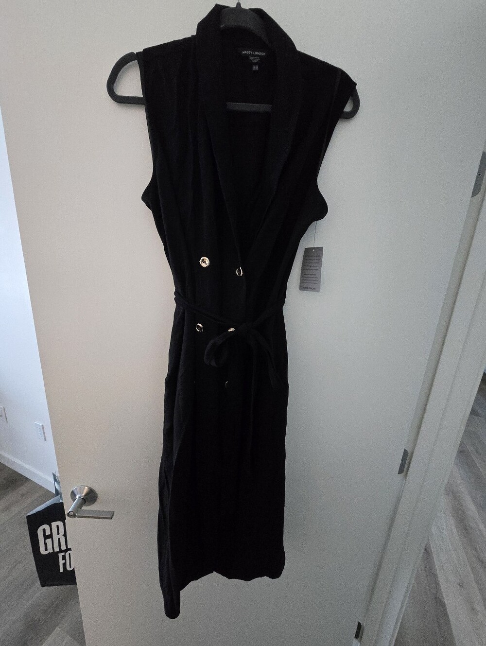 NWT Maggy London Black Sleeveless Belted Midi Dress
